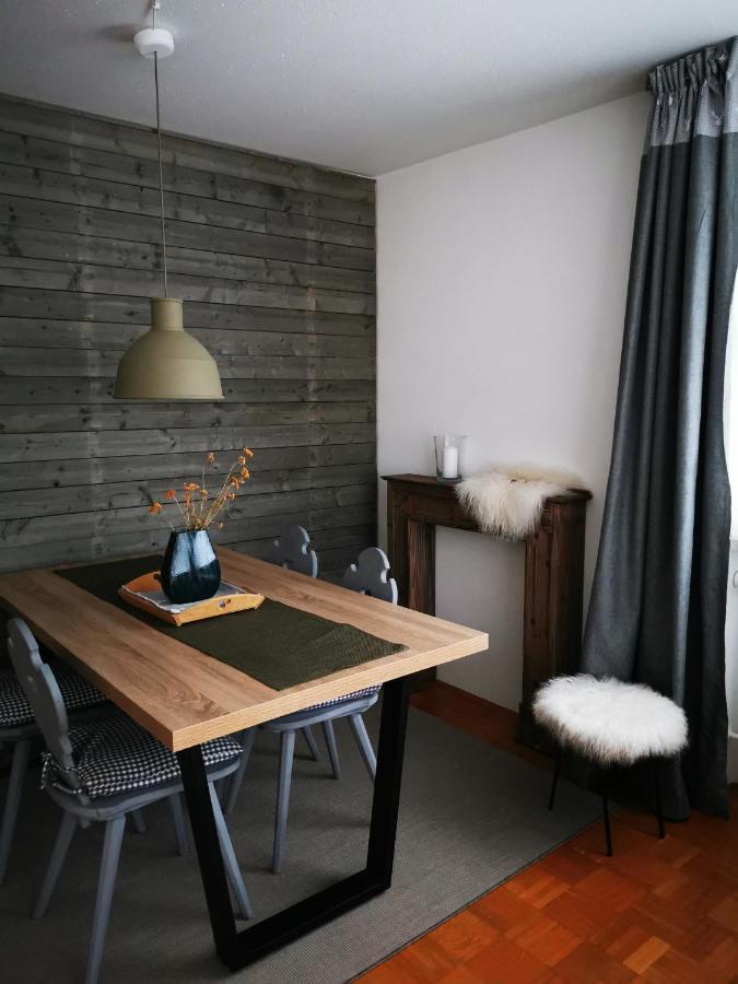 Ludwigslust - Ferienappartement Mit Bergblick 슈방가우 외부 사진
