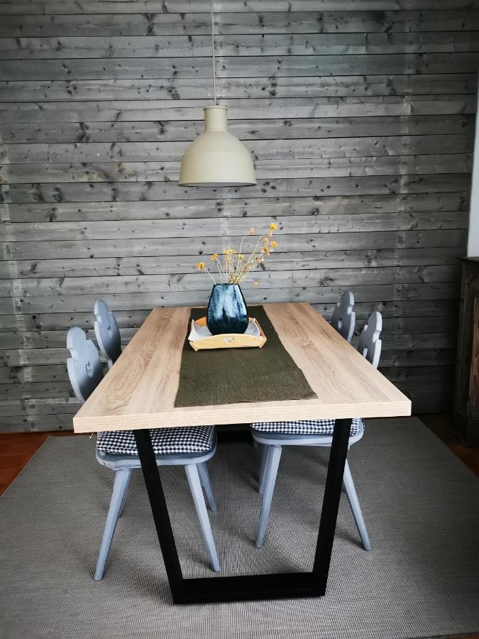 Ludwigslust - Ferienappartement Mit Bergblick 슈방가우 외부 사진